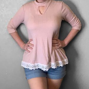 A byer quarter sleeve crochet keyhole flowy top